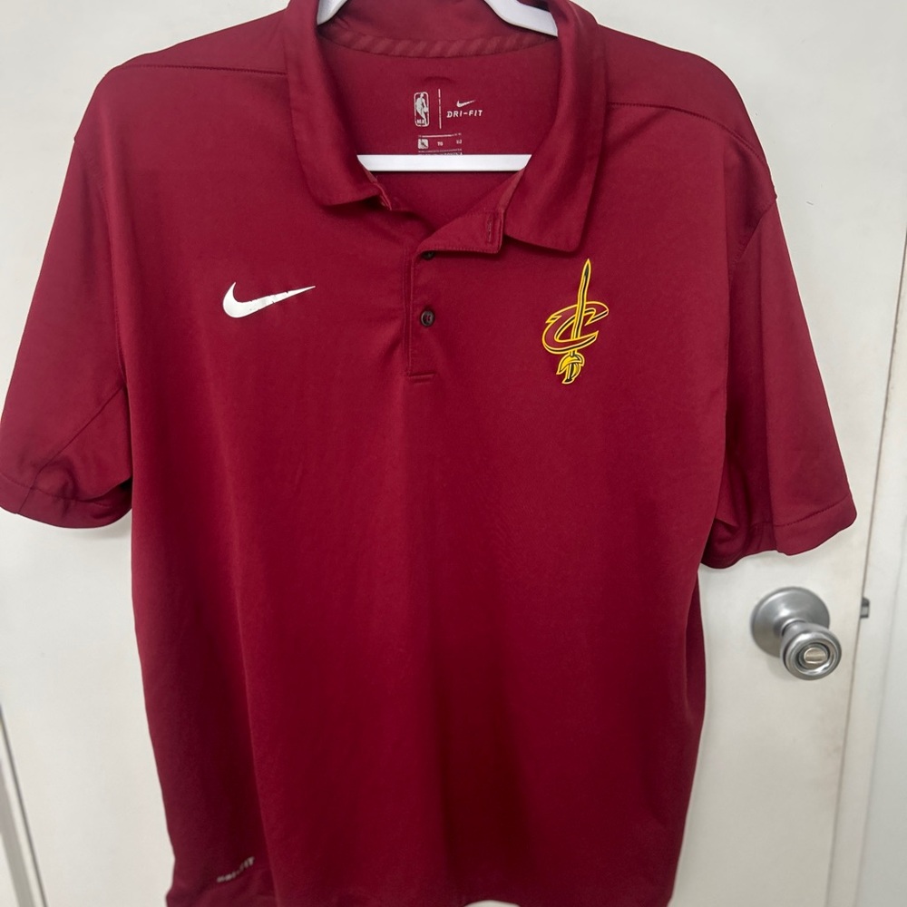 Nike Cleveland Cavaliers Polo Golf Shirt NBA Cavs Licensed  Dri Fit  XL Red